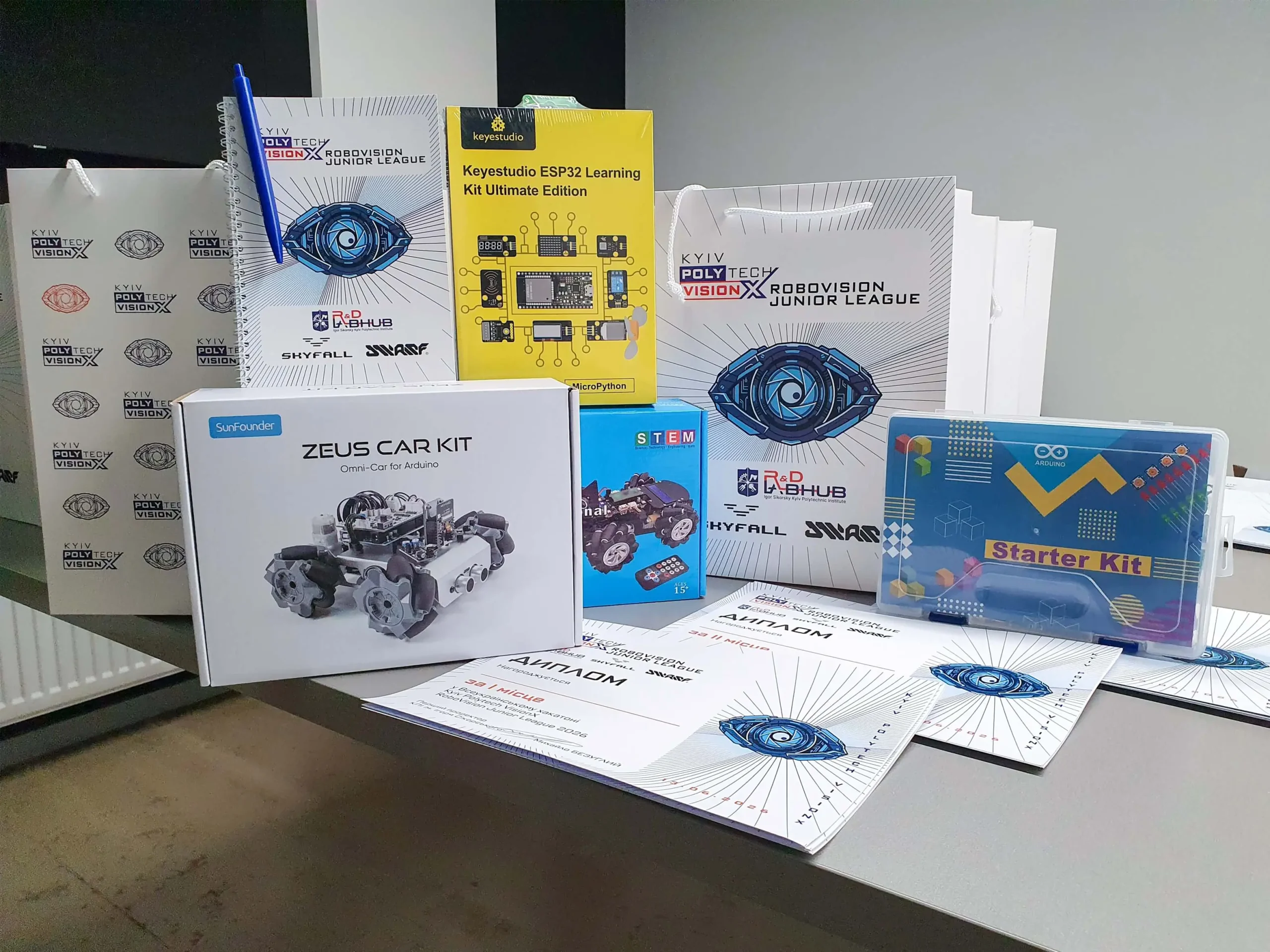 visionx-07-1